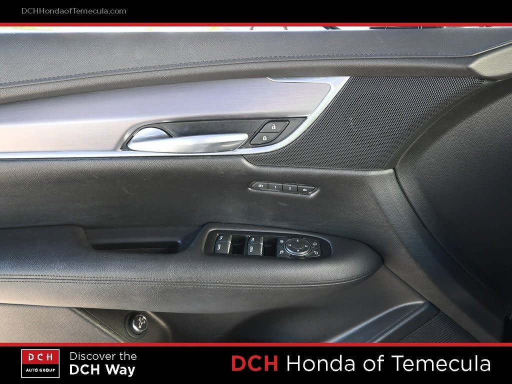 Thumbnail: 2017 Cadillac XT5 - 22