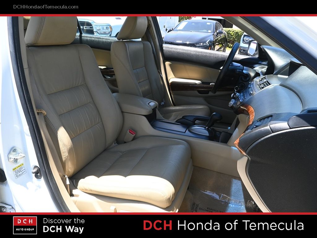Thumbnail: 2011 Honda Accord - 10