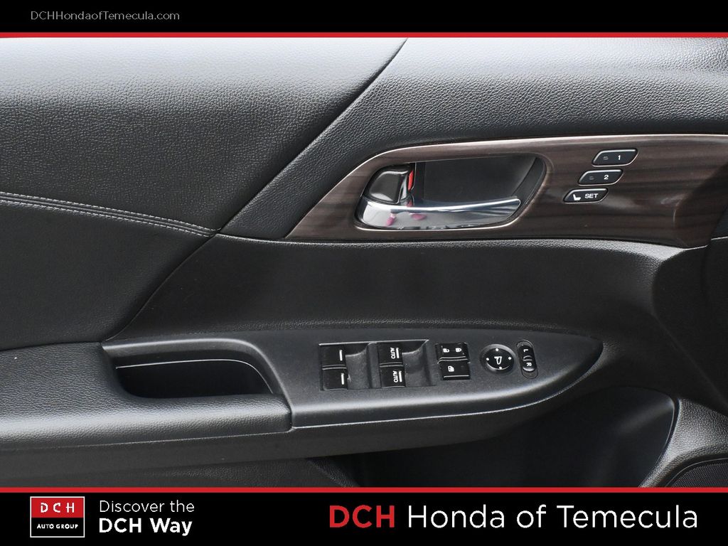 Thumbnail: 2017 Honda Accord - 22