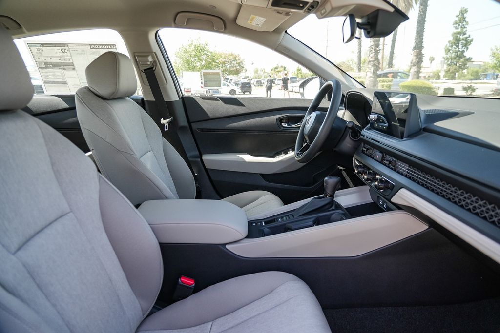 Thumbnail: 2026 Honda Accord - 10