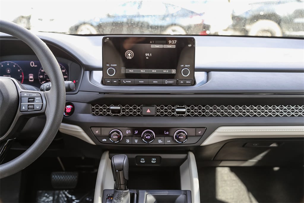 Thumbnail: 2025 Honda Accord - 8