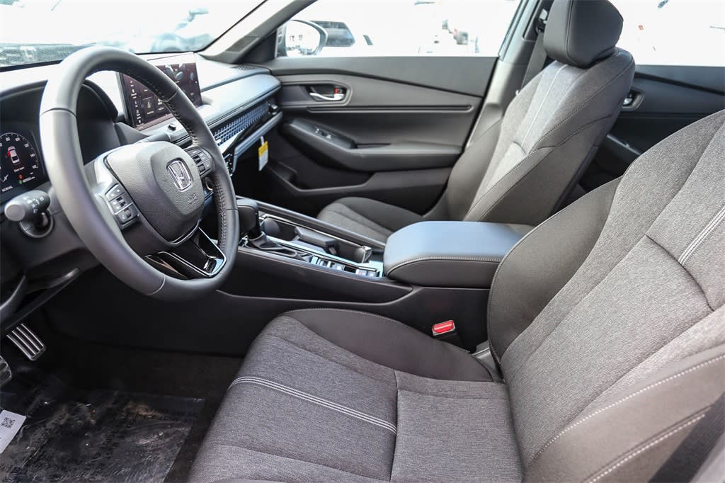 Thumbnail: 2025 Honda Accord - 9