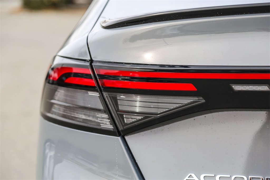 Thumbnail: 2025 Honda Accord - 19