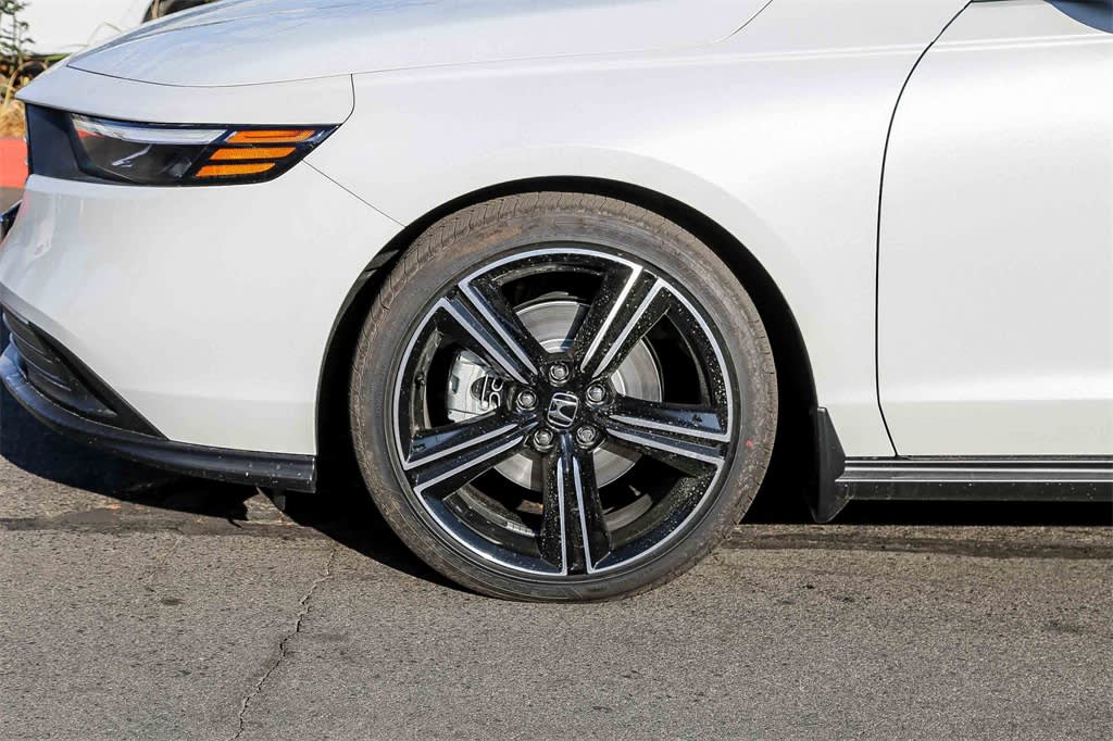 Thumbnail: 2025 Honda Accord - 20