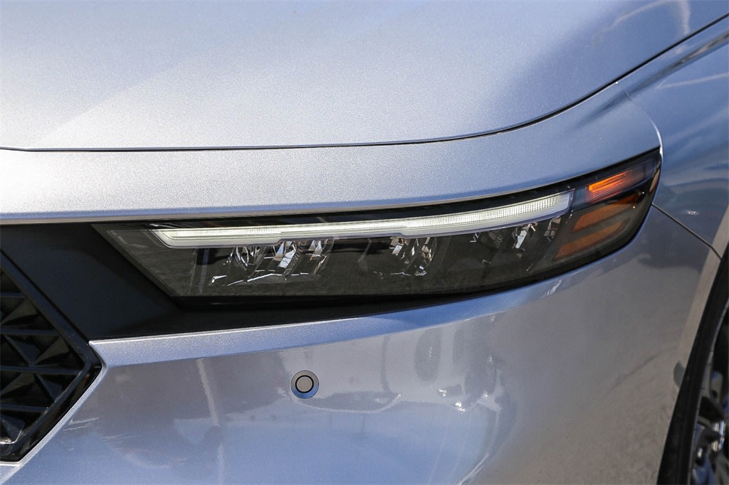 Thumbnail: 2025 Honda Accord - 19