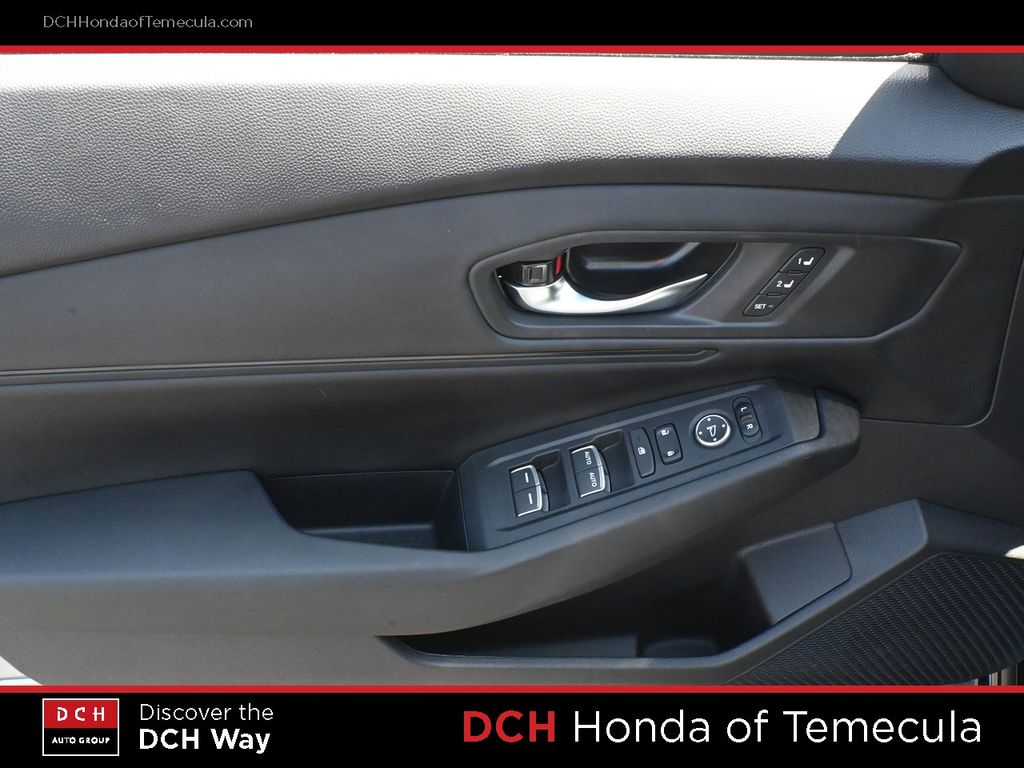 2025 Honda Accord Hybrid EX-L - Photo 22