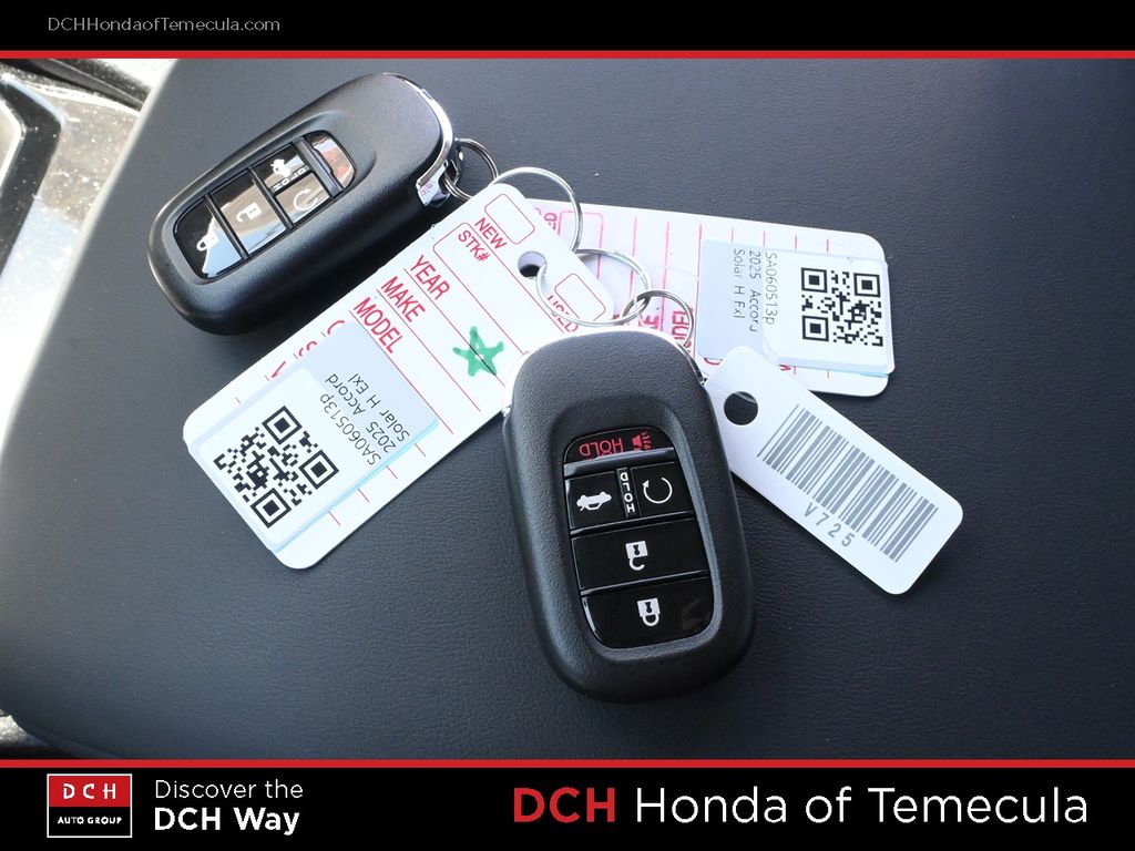 2025 Honda Accord Hybrid EX-L - Photo 16