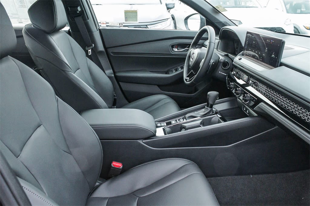 Thumbnail: 2025 Honda Accord - 9