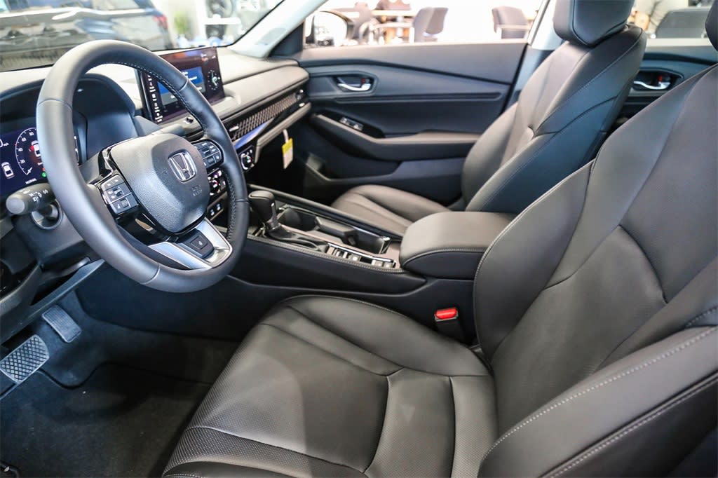 Thumbnail: 2025 Honda Accord - 11