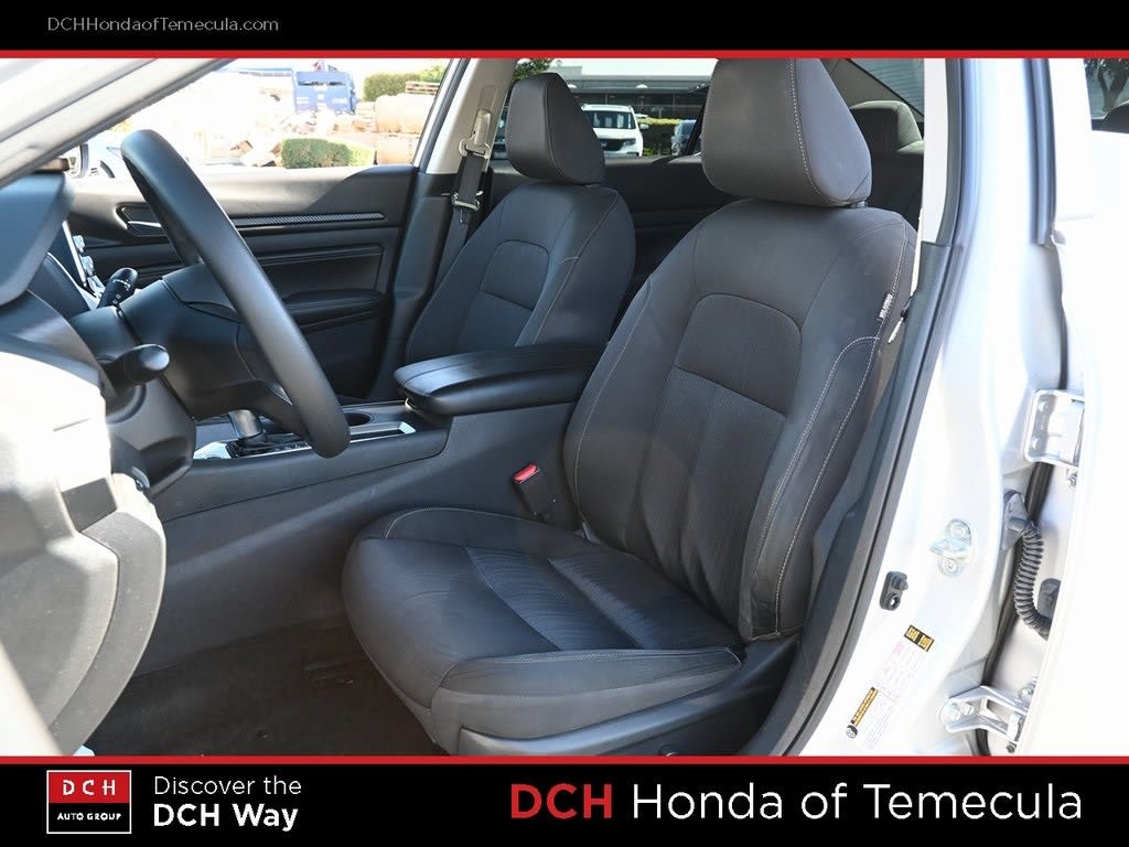 Thumbnail: 2020 Nissan Altima - 9