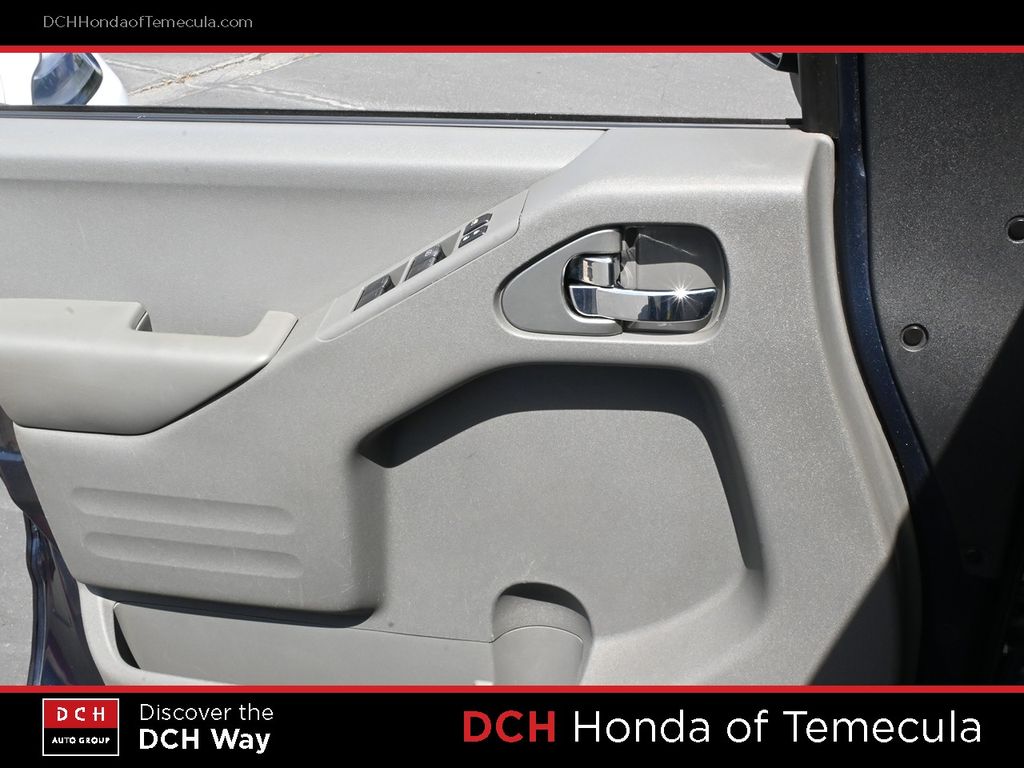 Thumbnail: 2019 Nissan Frontier - 22