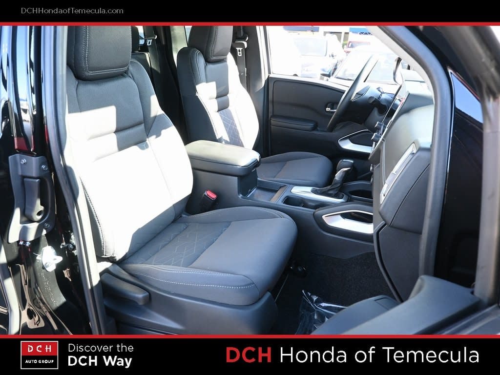 Thumbnail: 2025 Nissan Frontier - 24