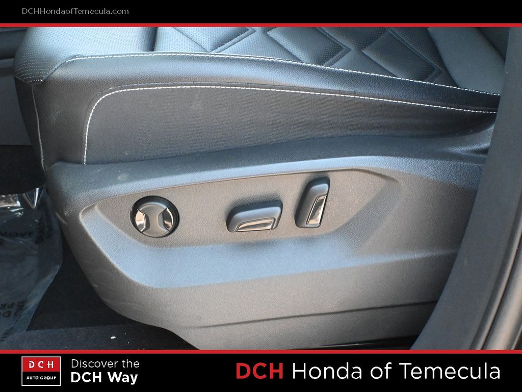 Thumbnail: 2024 Volkswagen Atlas - 23