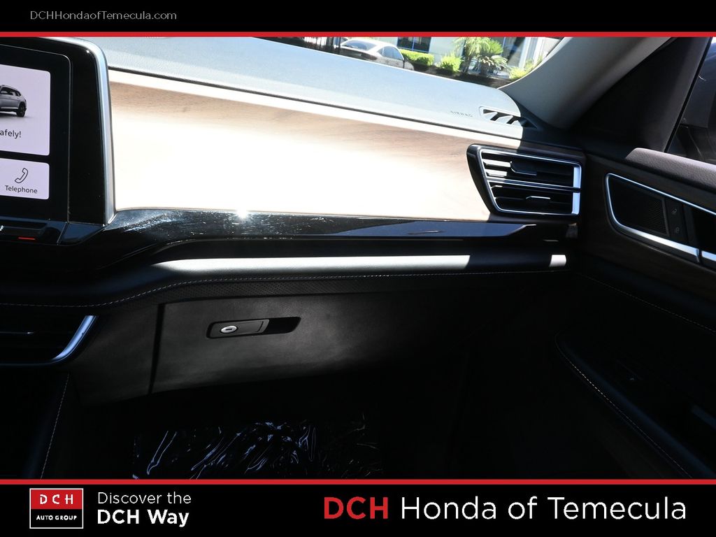 Thumbnail: 2024 Volkswagen Atlas - 21