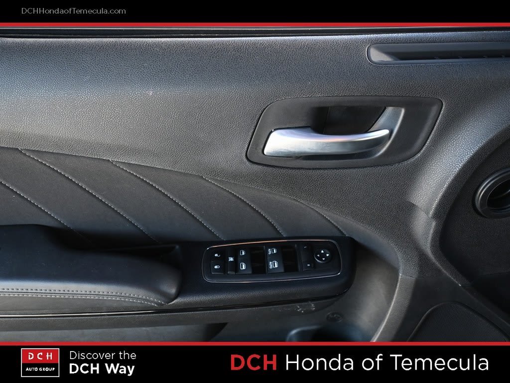 Thumbnail: 2022 Dodge Charger - 23