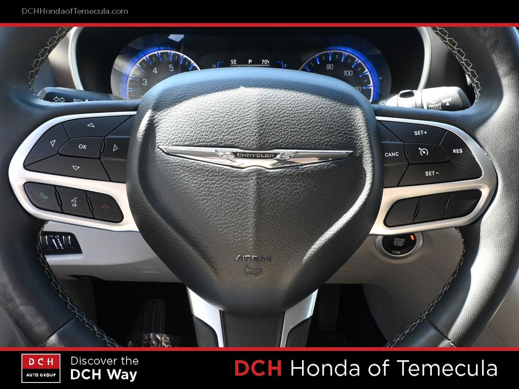 Thumbnail: 2023 Chrysler Voyager - 19