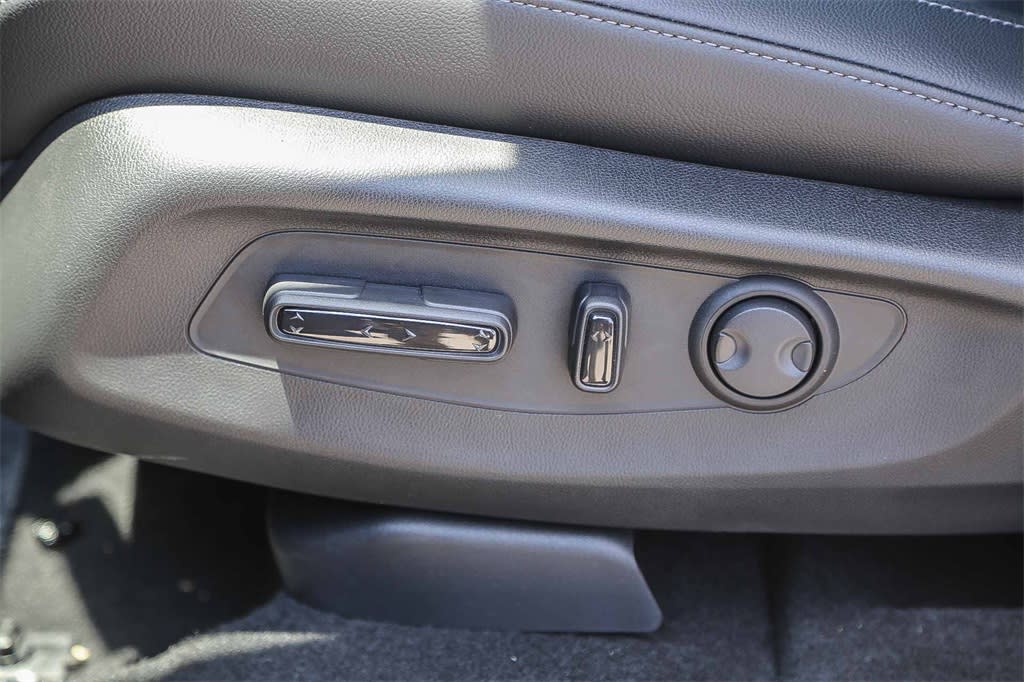 Thumbnail: 2026 Honda CR-V - 24