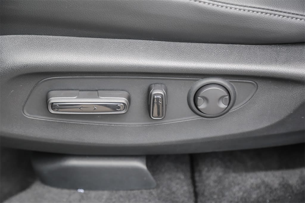 2025 Honda CR-V EX-L 22