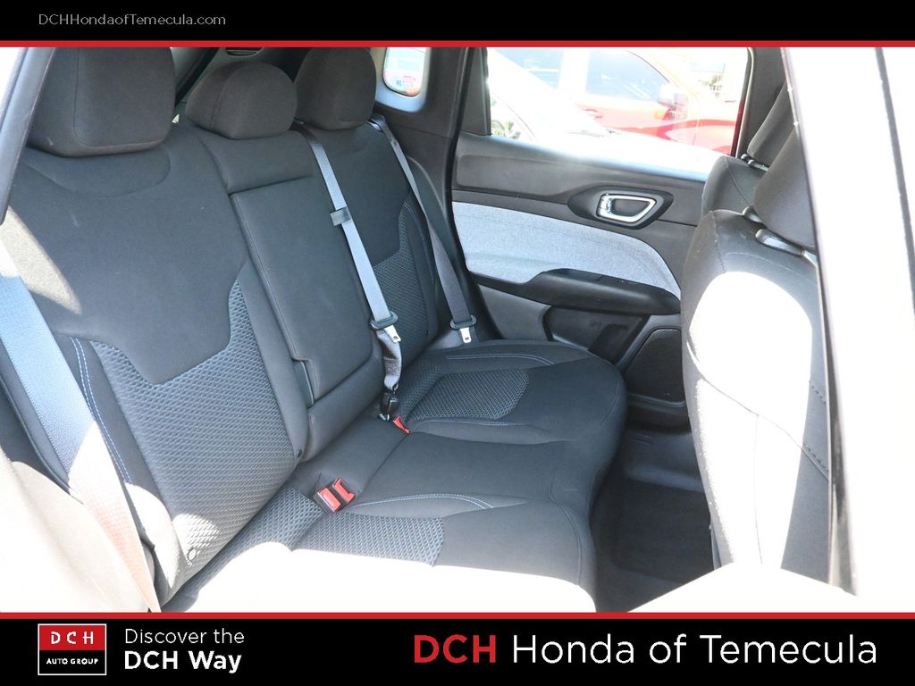 Thumbnail: 2025 Jeep Compass - 23