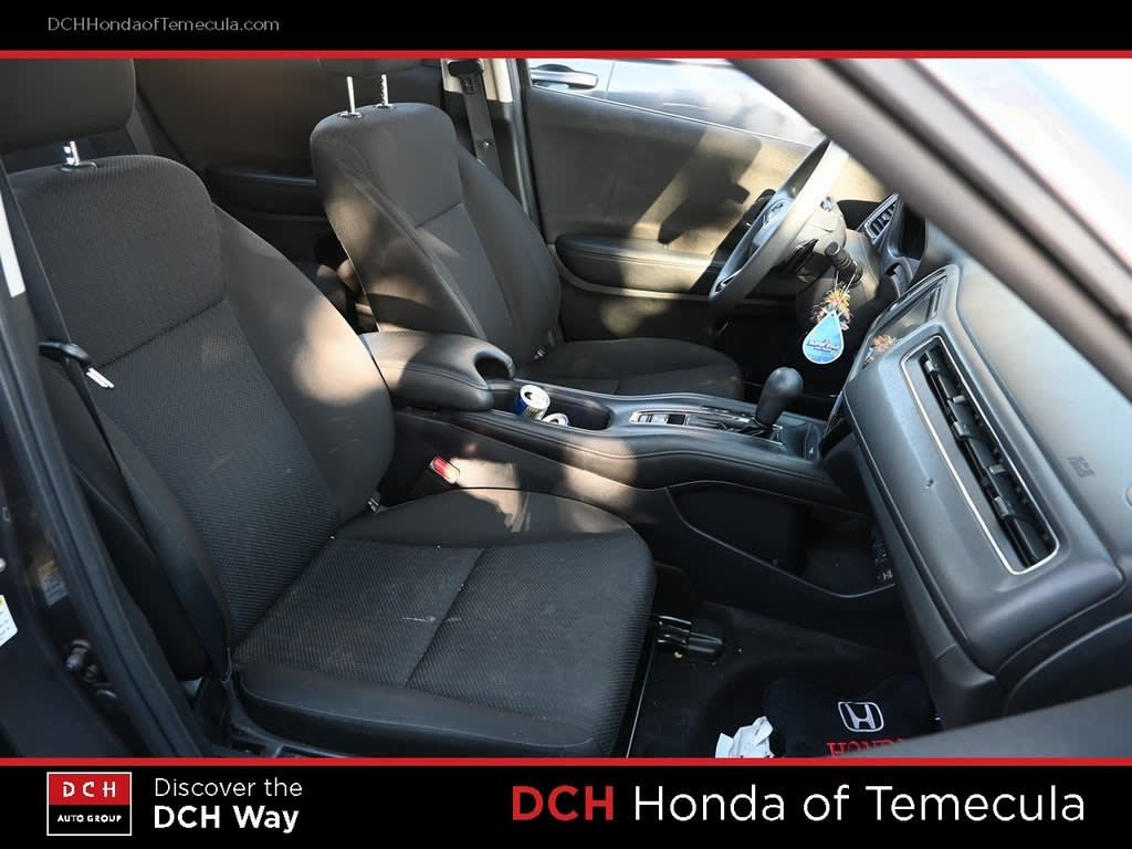 Thumbnail: 2016 Honda HR-V - 8