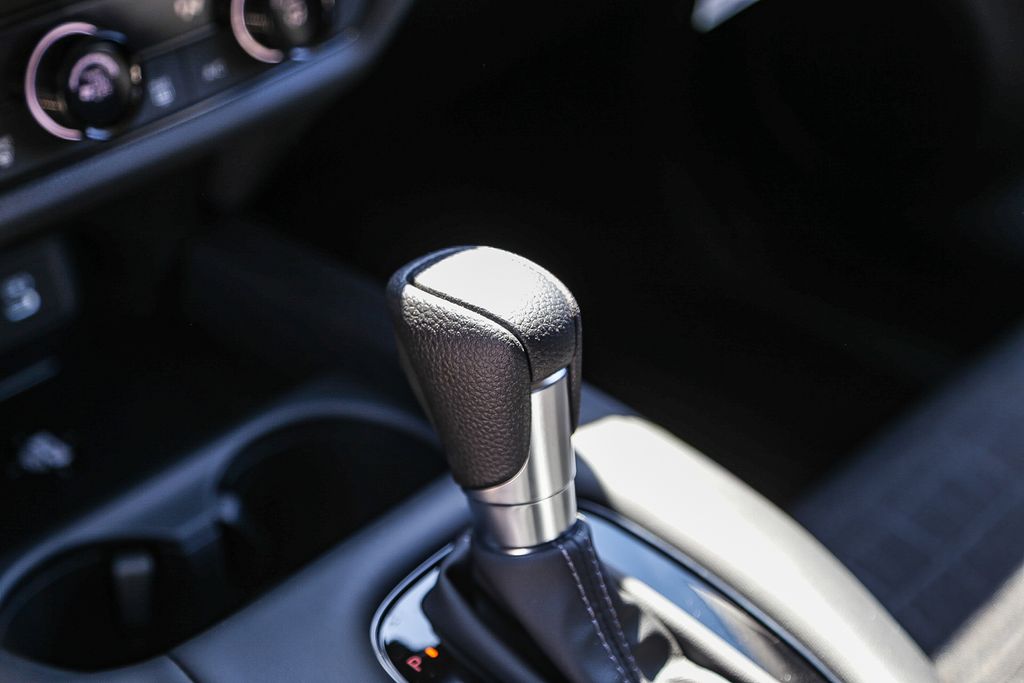 Thumbnail: 2027 Honda HR-V - 14