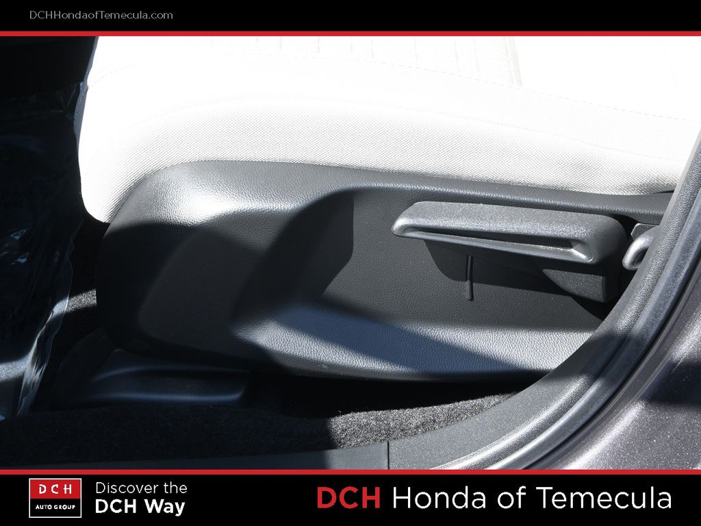 Thumbnail: 2025 Honda HR-V - 23