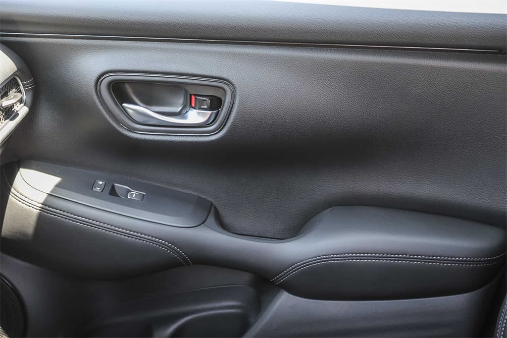 Thumbnail: 2026 Honda HR-V - 22