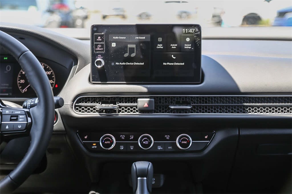 Thumbnail: 2026 Honda HR-V - 8