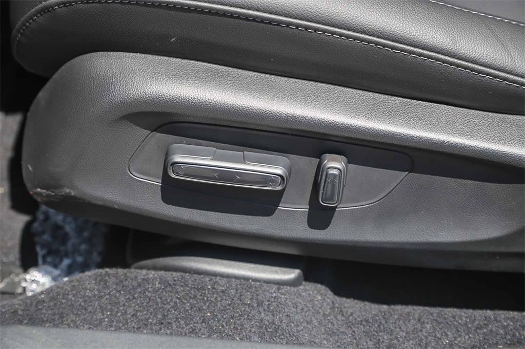 Thumbnail: 2026 Honda HR-V - 23