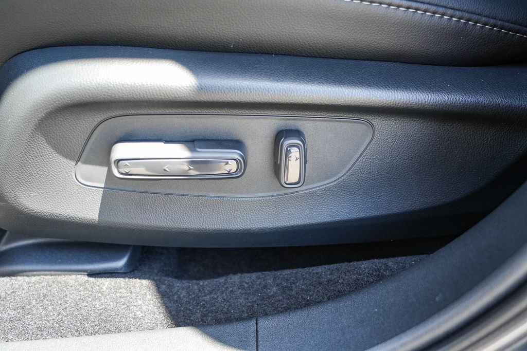 Thumbnail: 2027 Honda HR-V - 21
