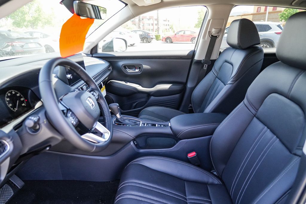 Thumbnail: 2027 Honda HR-V - 10
