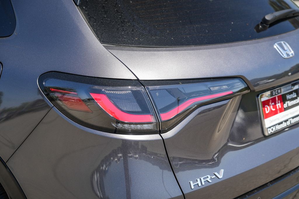Thumbnail: 2027 Honda HR-V - 17