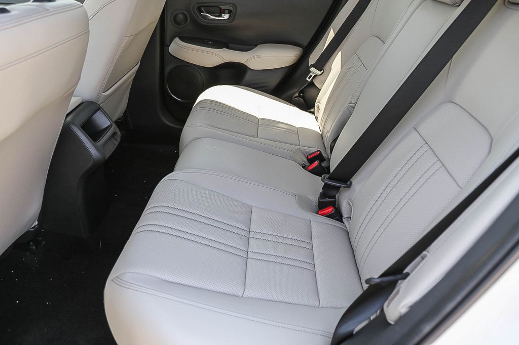 Thumbnail: 2027 Honda HR-V - 11