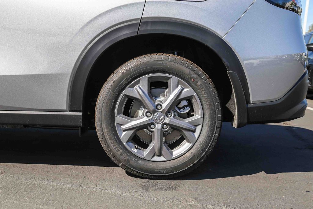 Thumbnail: 2027 Honda HR-V - 6