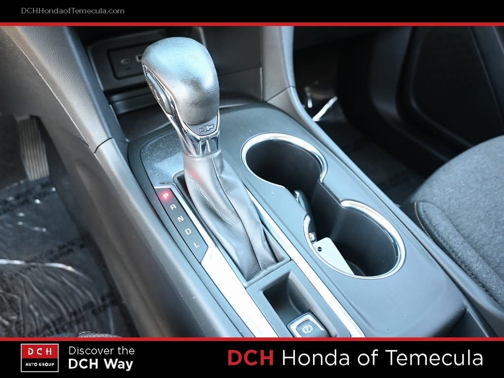 Thumbnail: 2022 Chevrolet Equinox - 12