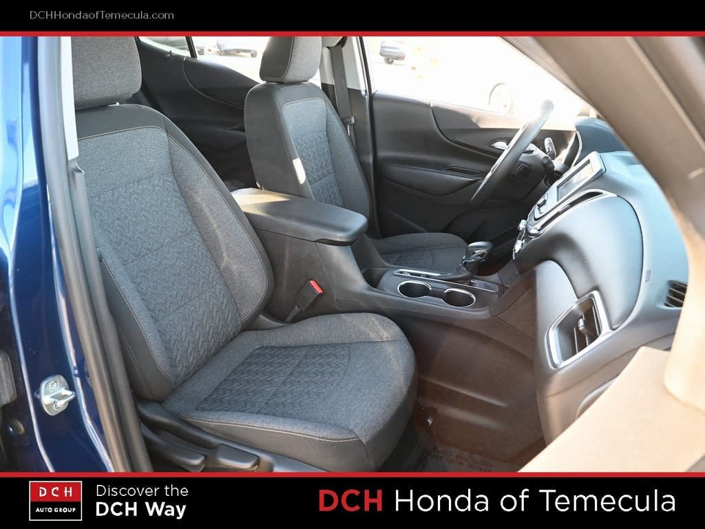 Thumbnail: 2022 Chevrolet Equinox - 9