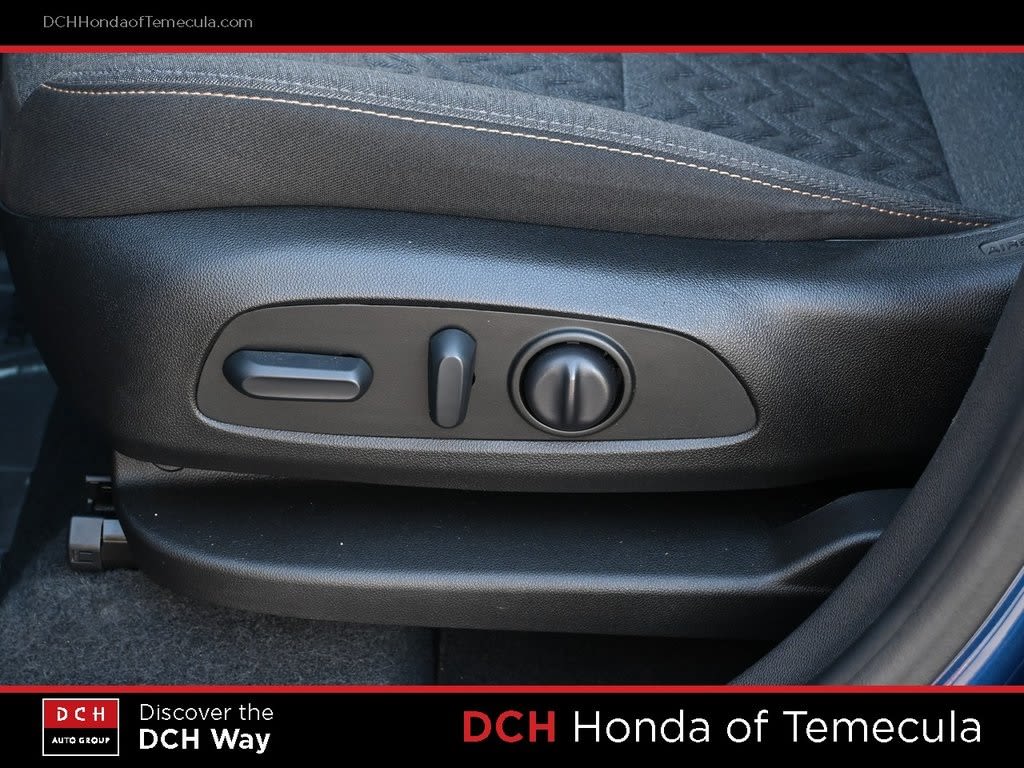 Thumbnail: 2022 Chevrolet Equinox - 23