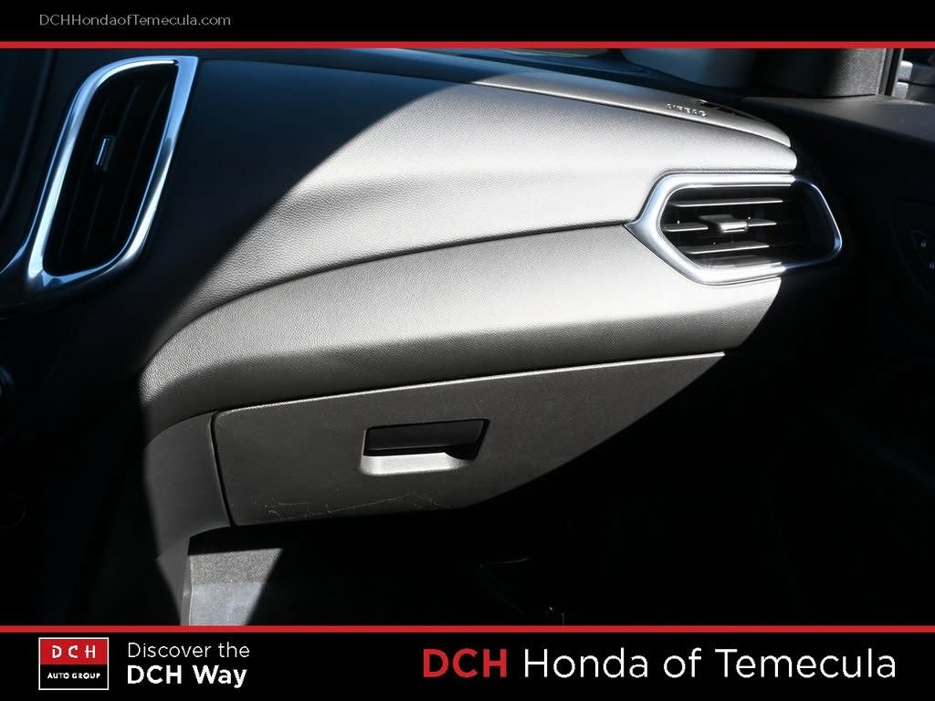 Thumbnail: 2022 Chevrolet Equinox - 21