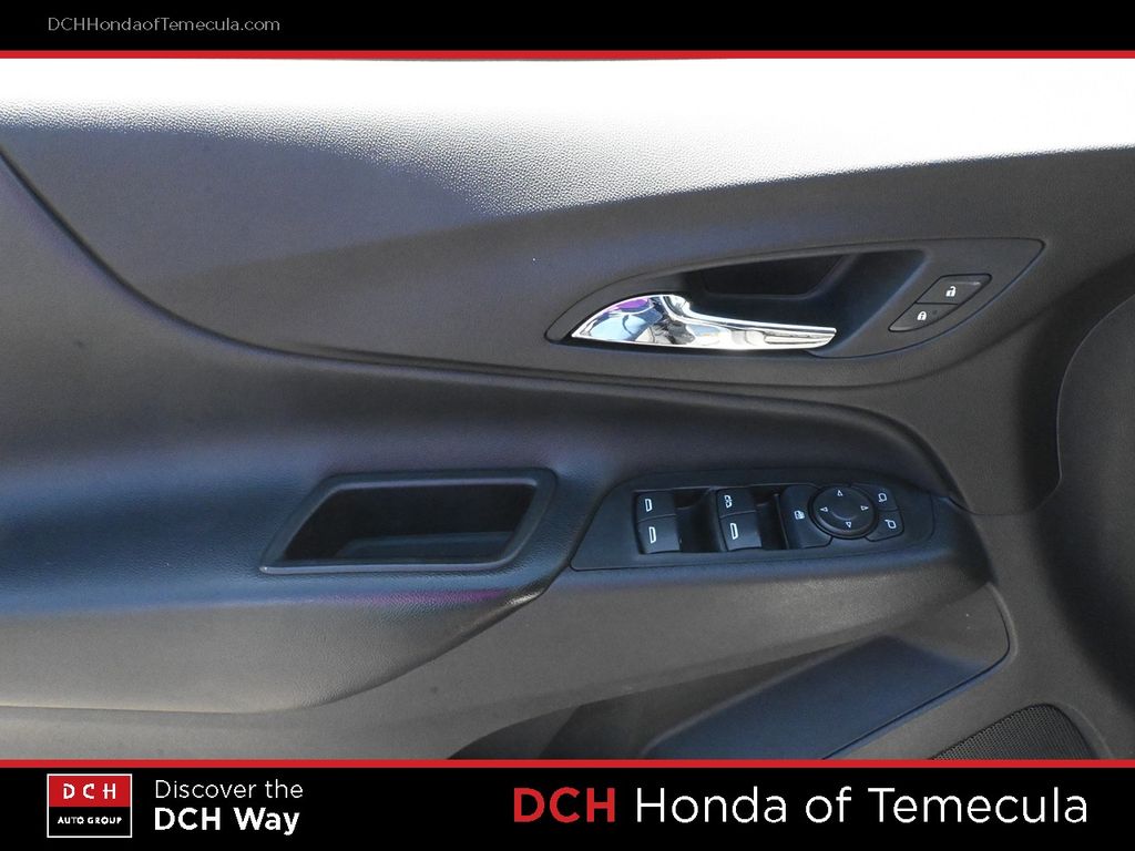 Thumbnail: 2022 Chevrolet Equinox - 22
