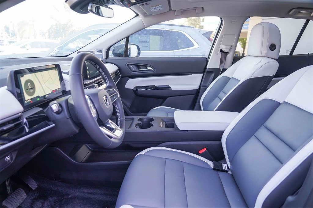 Thumbnail: 2025 Honda Prologue - 11