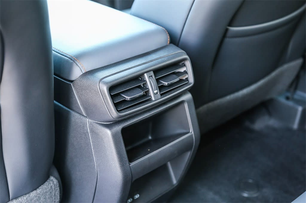 Thumbnail: 2025 Honda Prologue - 24