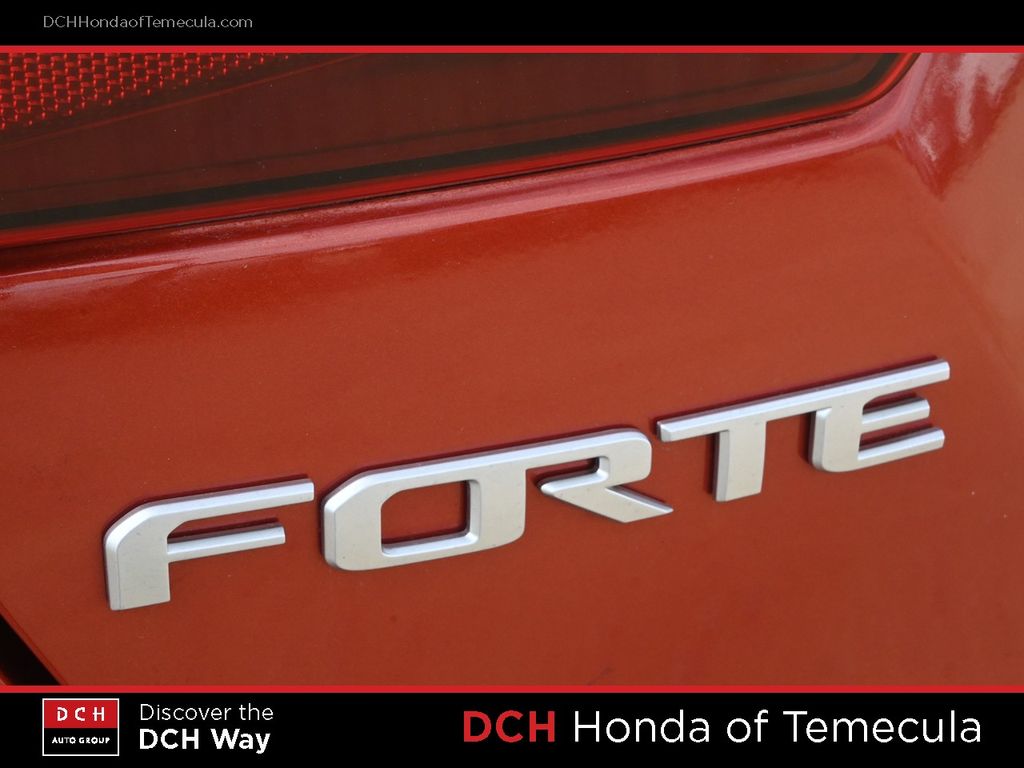 Thumbnail: 2023 Kia Forte - 5