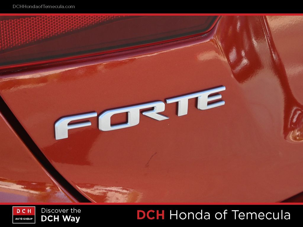 Thumbnail: 2023 Kia Forte - 6