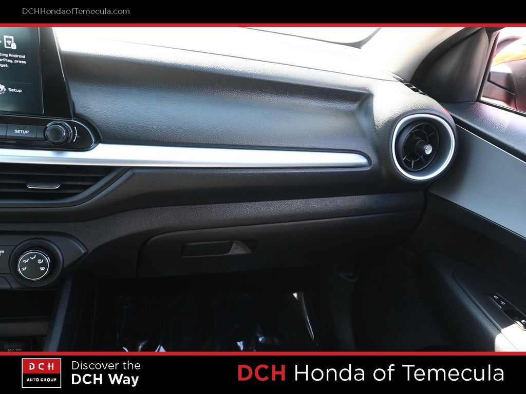 Thumbnail: 2023 Kia Forte - 21