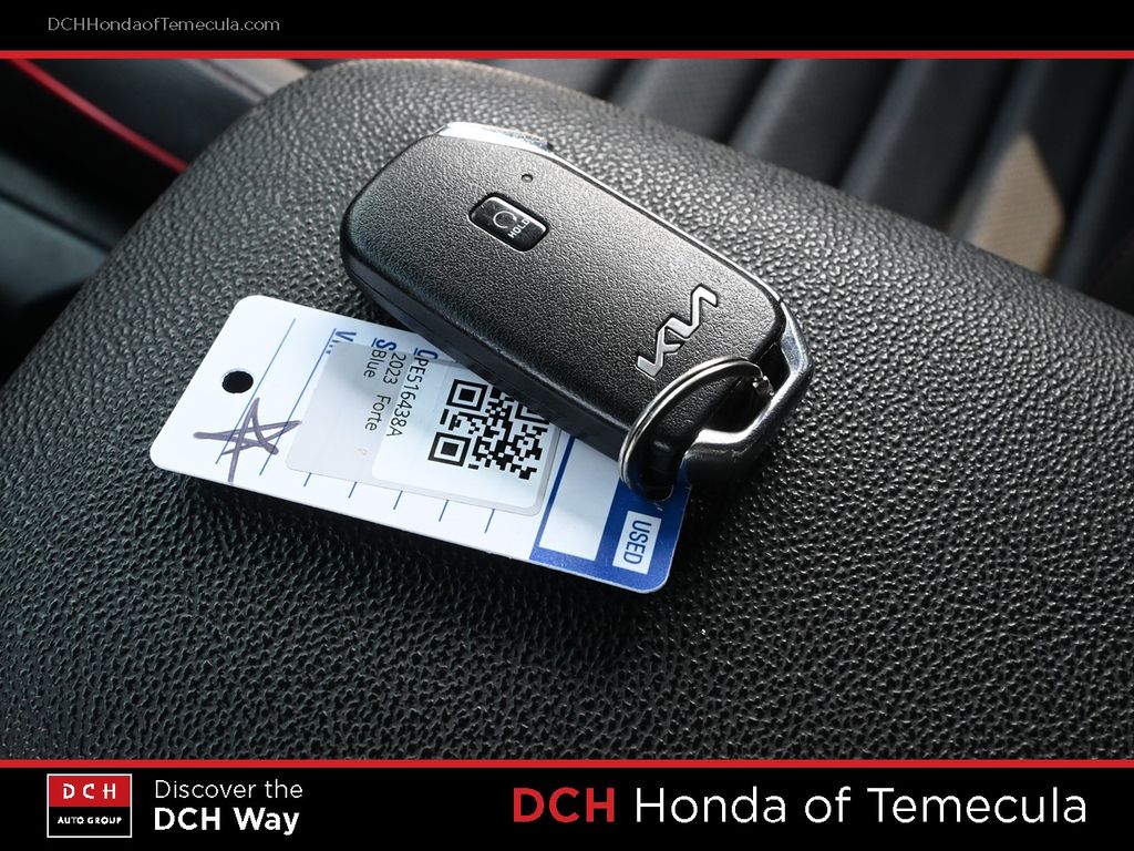 Thumbnail: 2023 Kia Forte - 15