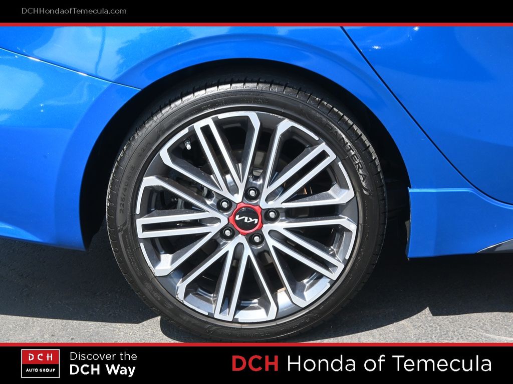 Thumbnail: 2023 Kia Forte - 6