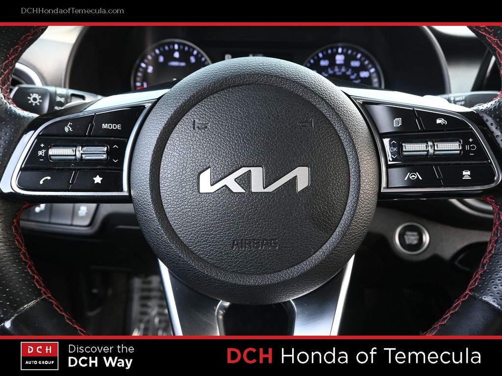Thumbnail: 2023 Kia Forte - 19