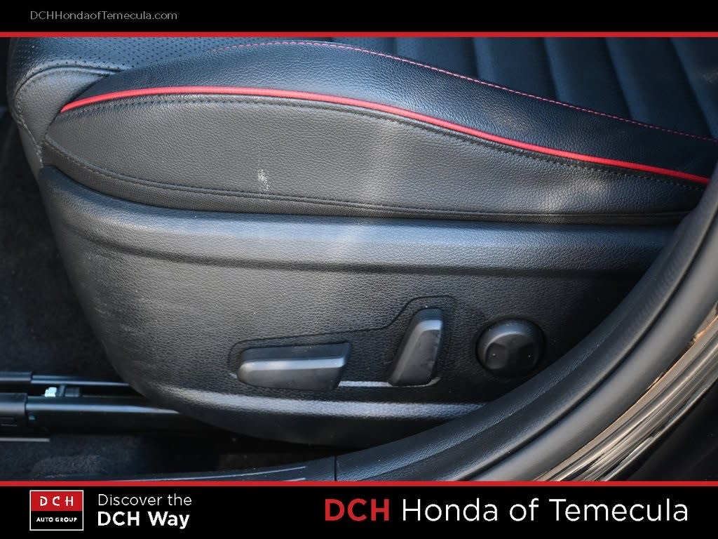 Thumbnail: 2023 Kia Forte - 23