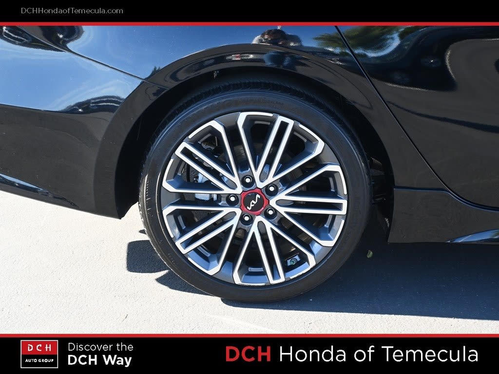 Thumbnail: 2023 Kia Forte - 7