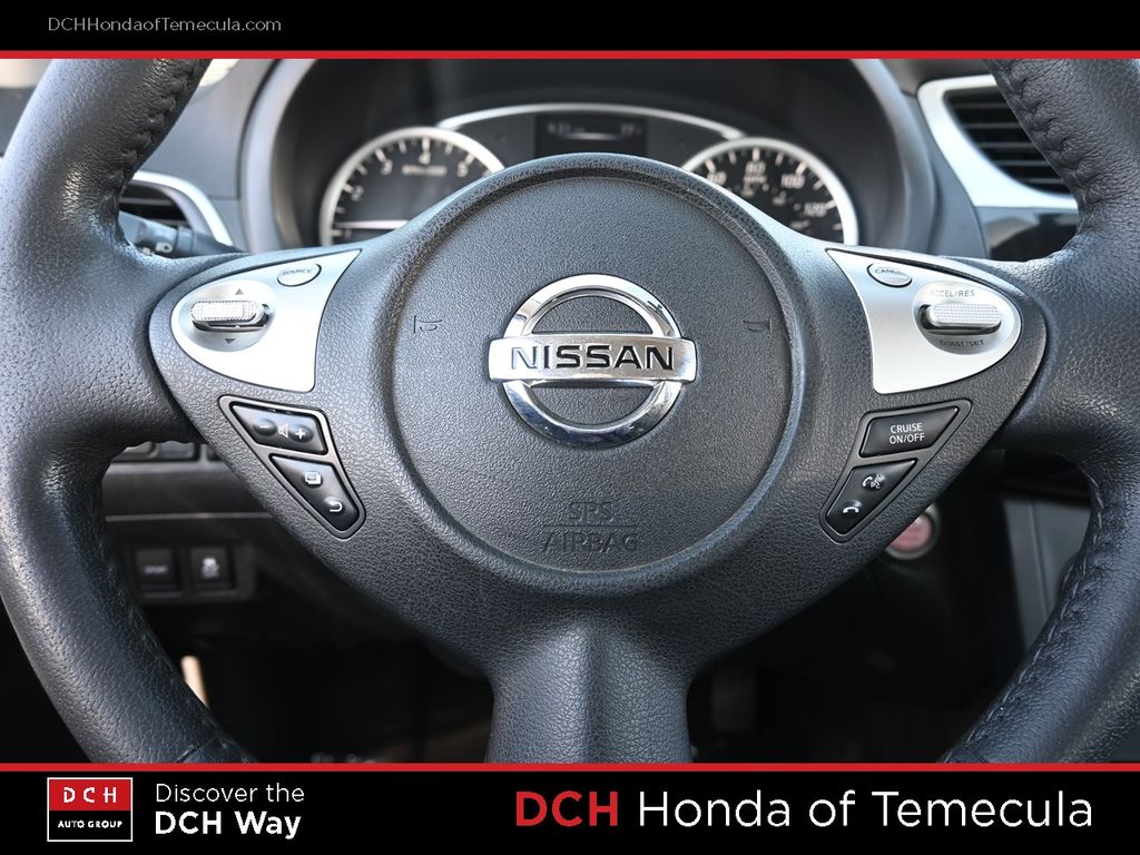 Thumbnail: 2016 Nissan Sentra - 19